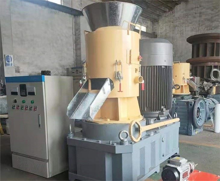 Sawdust Pellet Making Machine