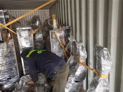 Drvena dizalica s prikolicama izvezena u Južnu Ameriku